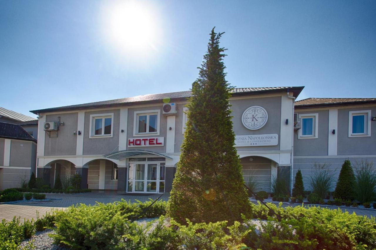 Hotel Kuznia Napoleonska Teresin Bagian luar foto