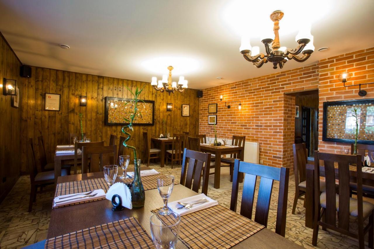 Hotel Kuznia Napoleonska Teresin Bagian luar foto