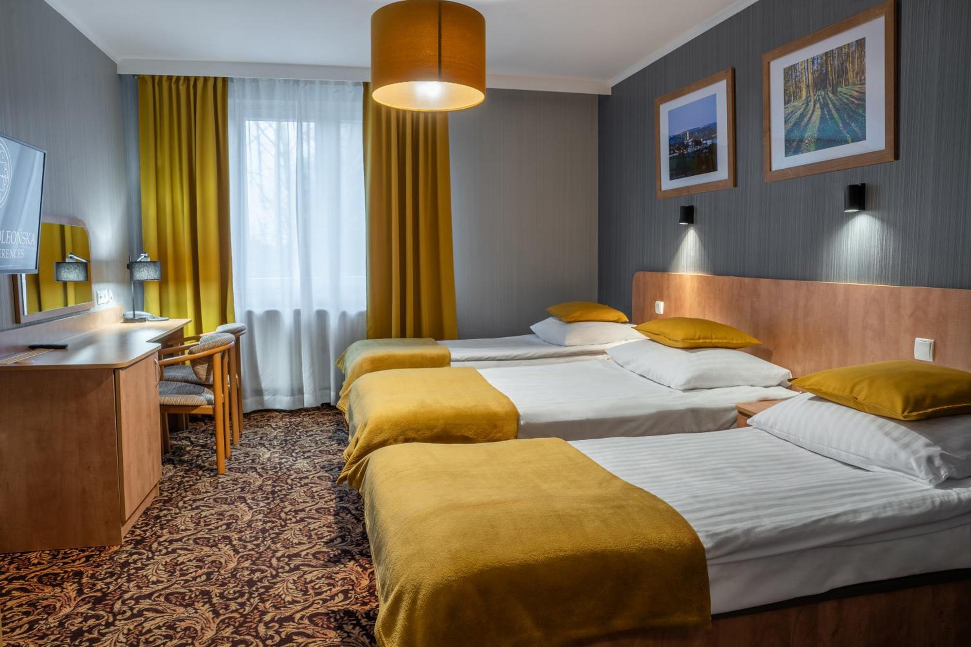 Hotel Kuznia Napoleonska Teresin Bagian luar foto
